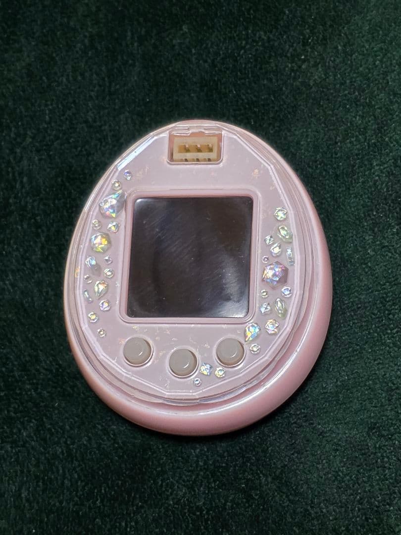 たまごっちぴーす たまごっちピース P's たまごっち ストラップとチャーム付き