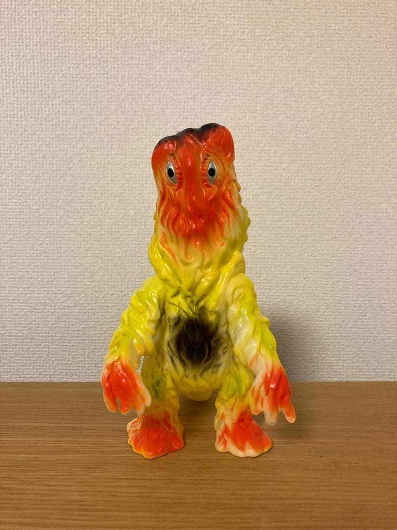 ブルマァク　ヘドラ　蓄光