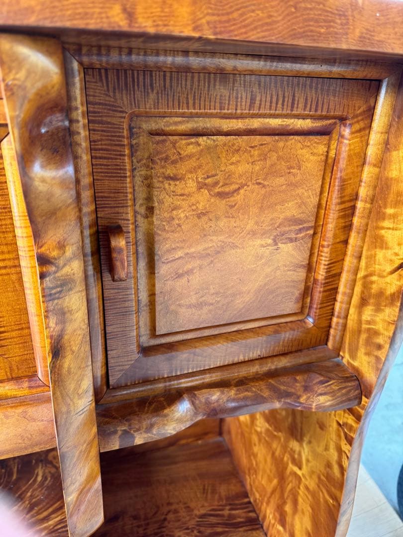 貴重　屋久杉 飾り棚 茶棚 サイドボード リビングボード 茶箪笥