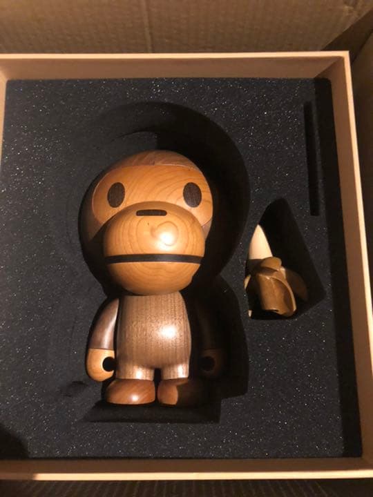 エイプとニューヨークのブランドTOYQUBE激レアマイロ‼️