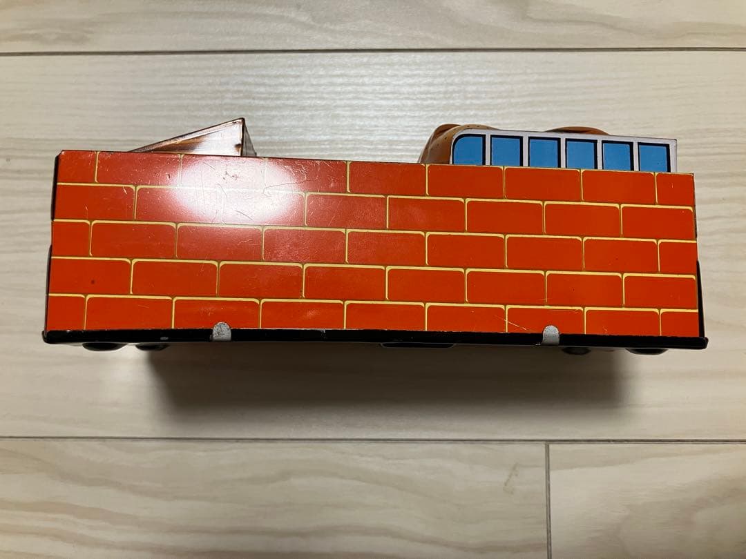 昭和レトロ　ゼンマイ式貯金箱　ブリキ製「HAPPY HIPPO BANK」カバ