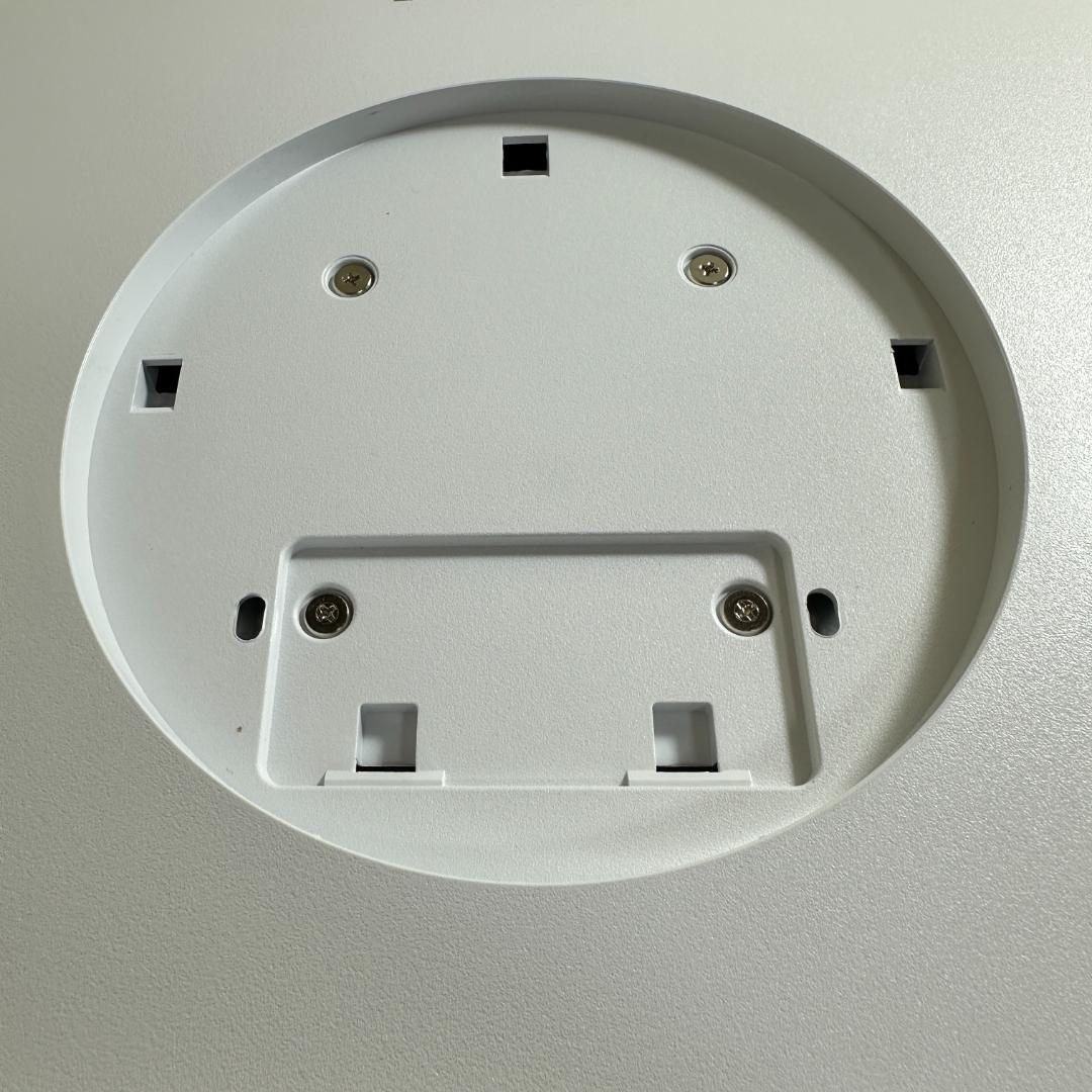 MSI プロユース向け　ゲーミングにも　27型