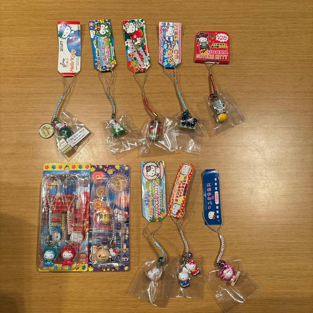 ハローキティご当地根付け110個