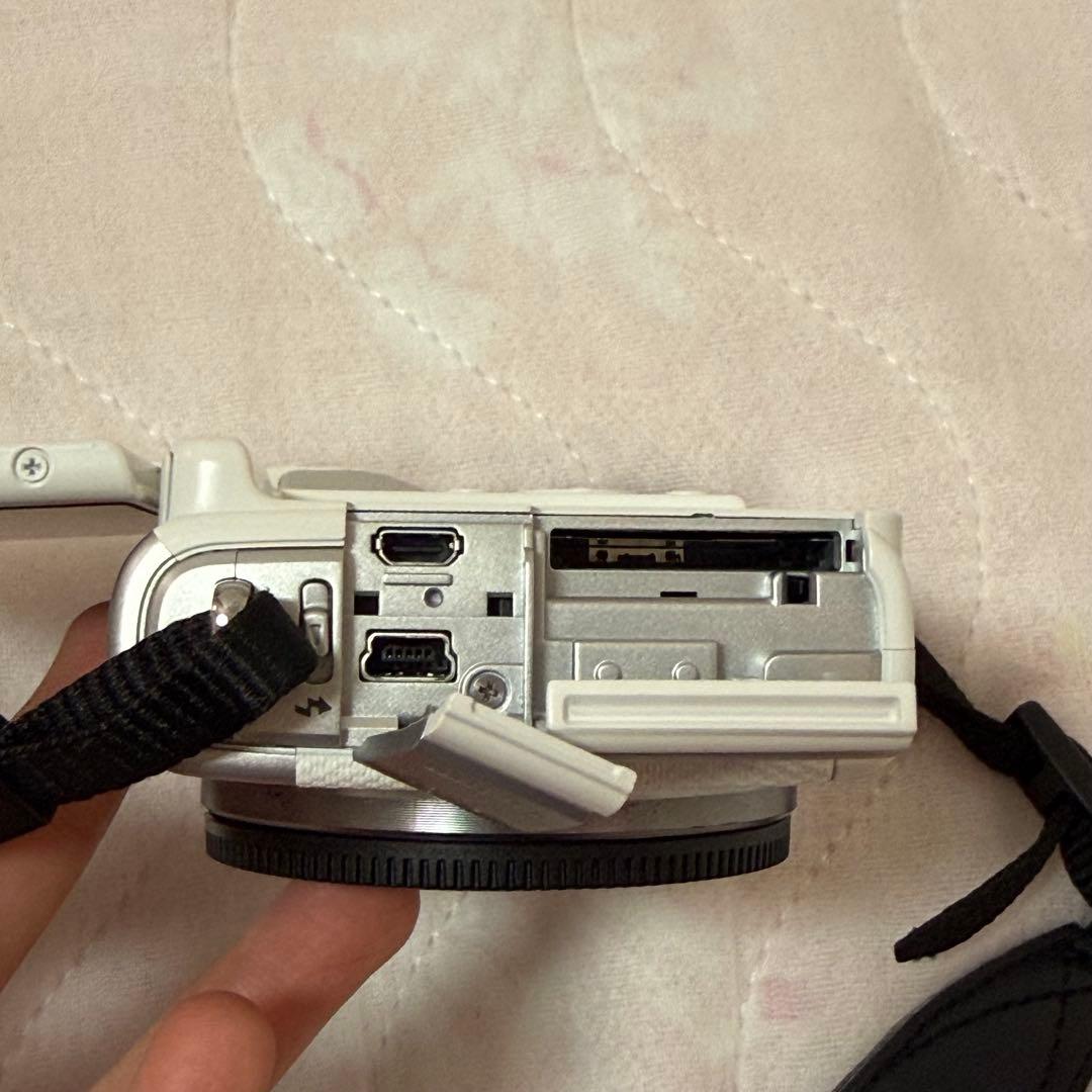 Canon EOS M100 ダブルレンズキット