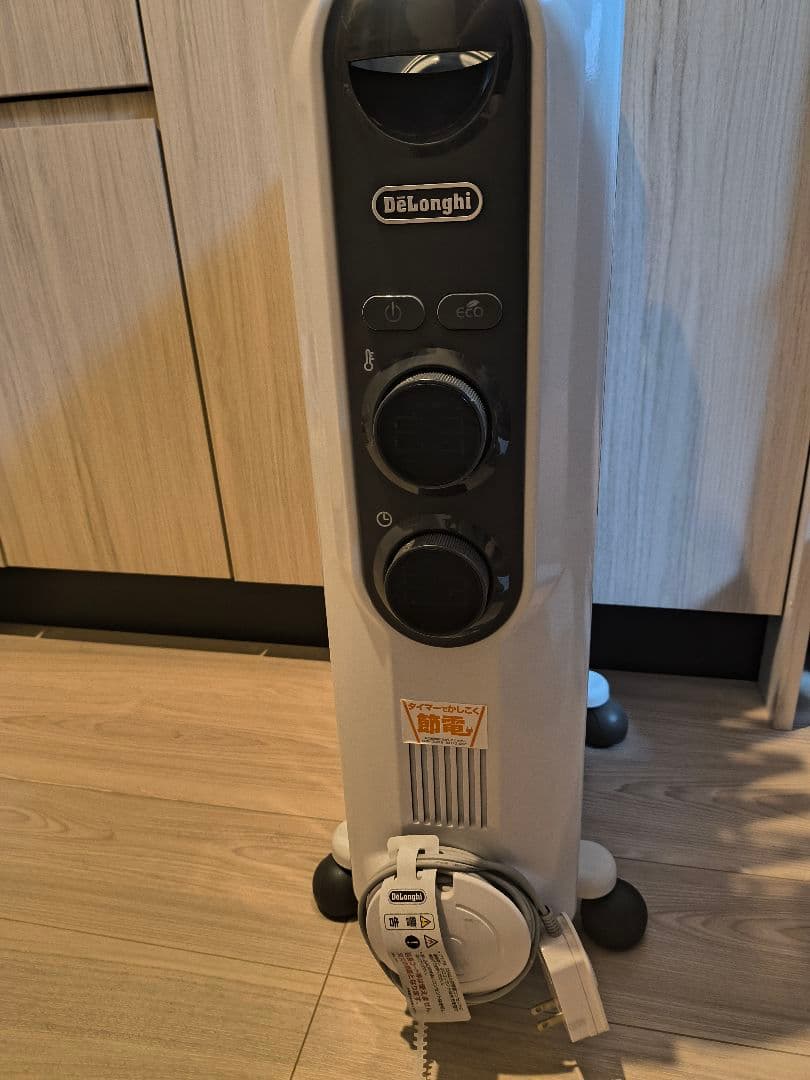★たのメル便配送★ デロンギオイルヒーター