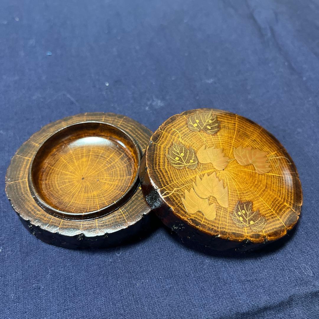 蔦模様香合　蓋付き漆器 小物入れ