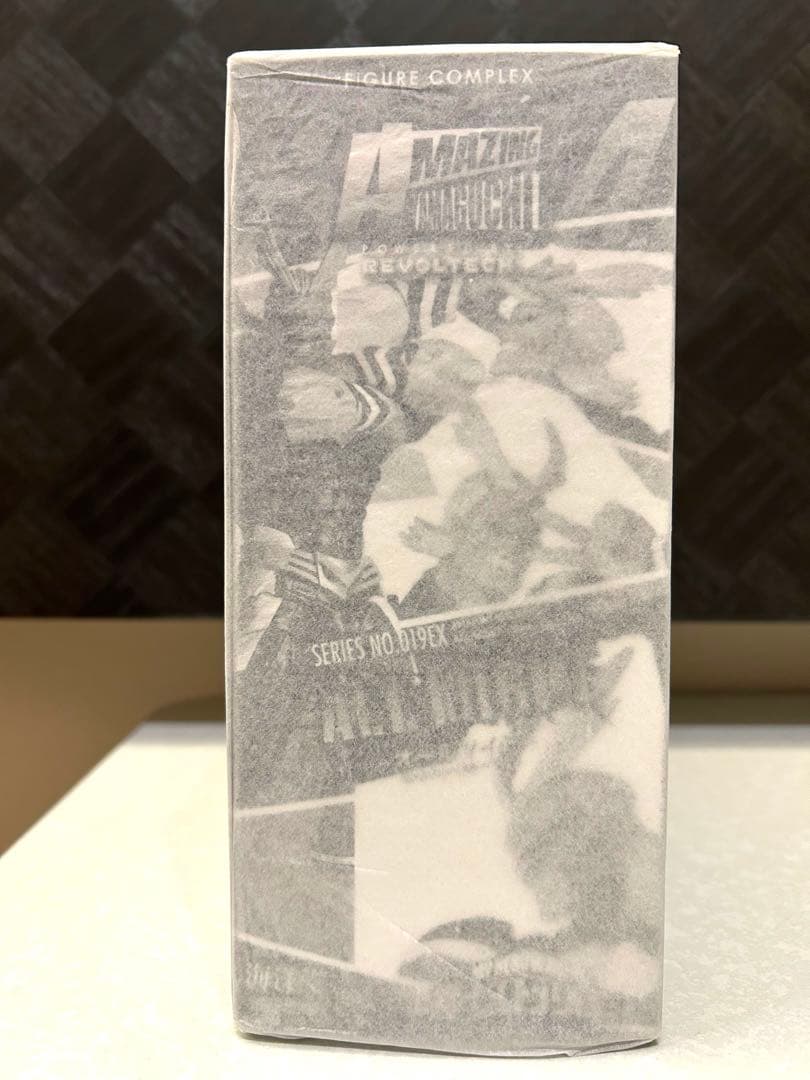 ヒロアカ　アメイジングヤマグチ オールマイト シャイニーカラー Ver. 海洋堂