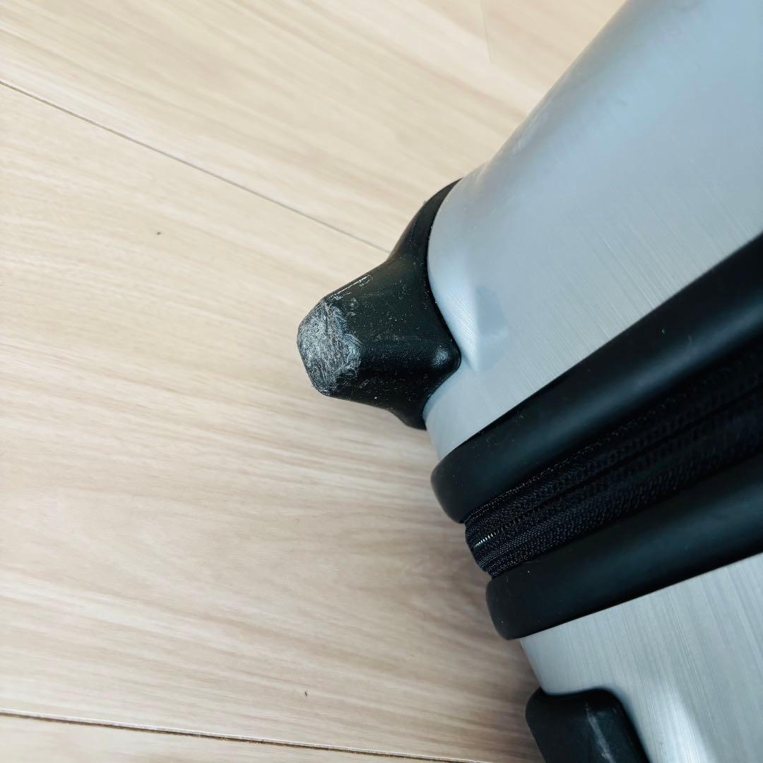 TUMI トゥミ キャリーケース スーツケース ２輪 TSAロック 機内持込可