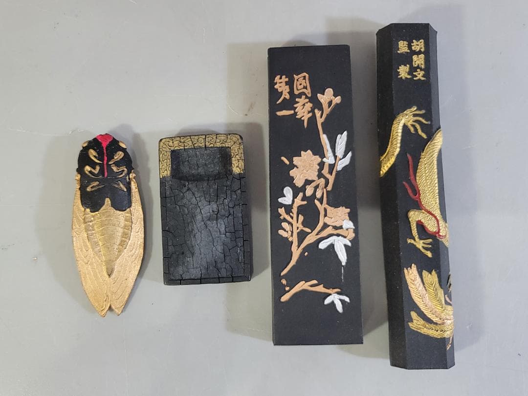 中国古玩 美術工芸品 書道具7点セット「中国木箱付 端渓硯2個 唐墨4個