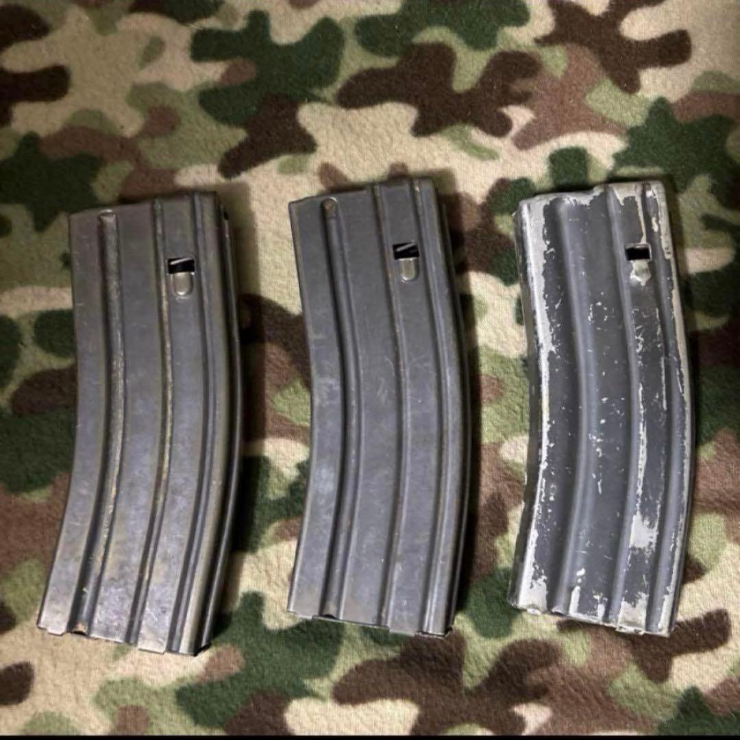 米軍実物　M16 M4 マガジン3個セット ポーチ付き　送料無料
