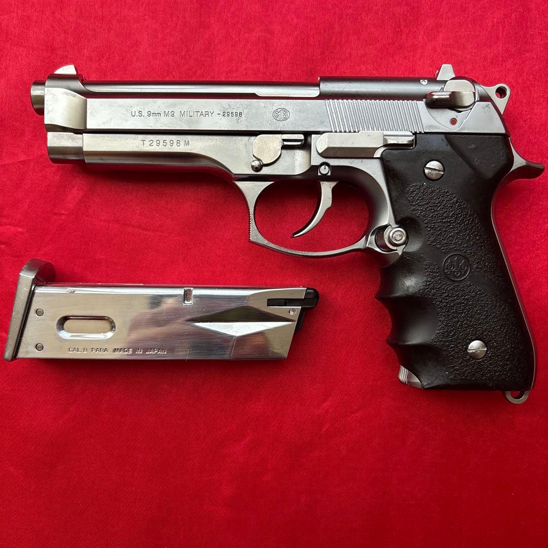 東京マルイ　ベレッタM92F クロームステンレス　ガスブローバック