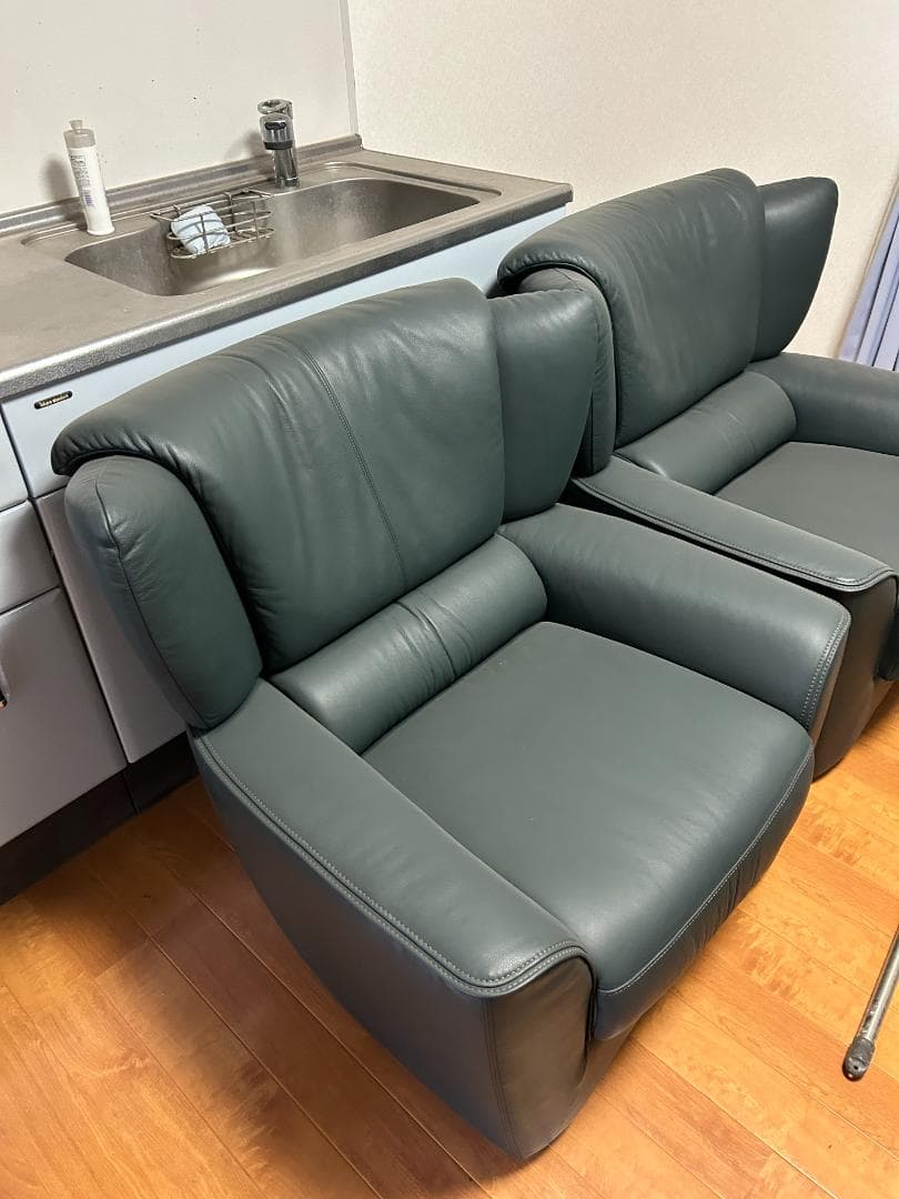 [値下げ] カリモク　応接ソファ・テーブルセット売り　★引き取り限定★