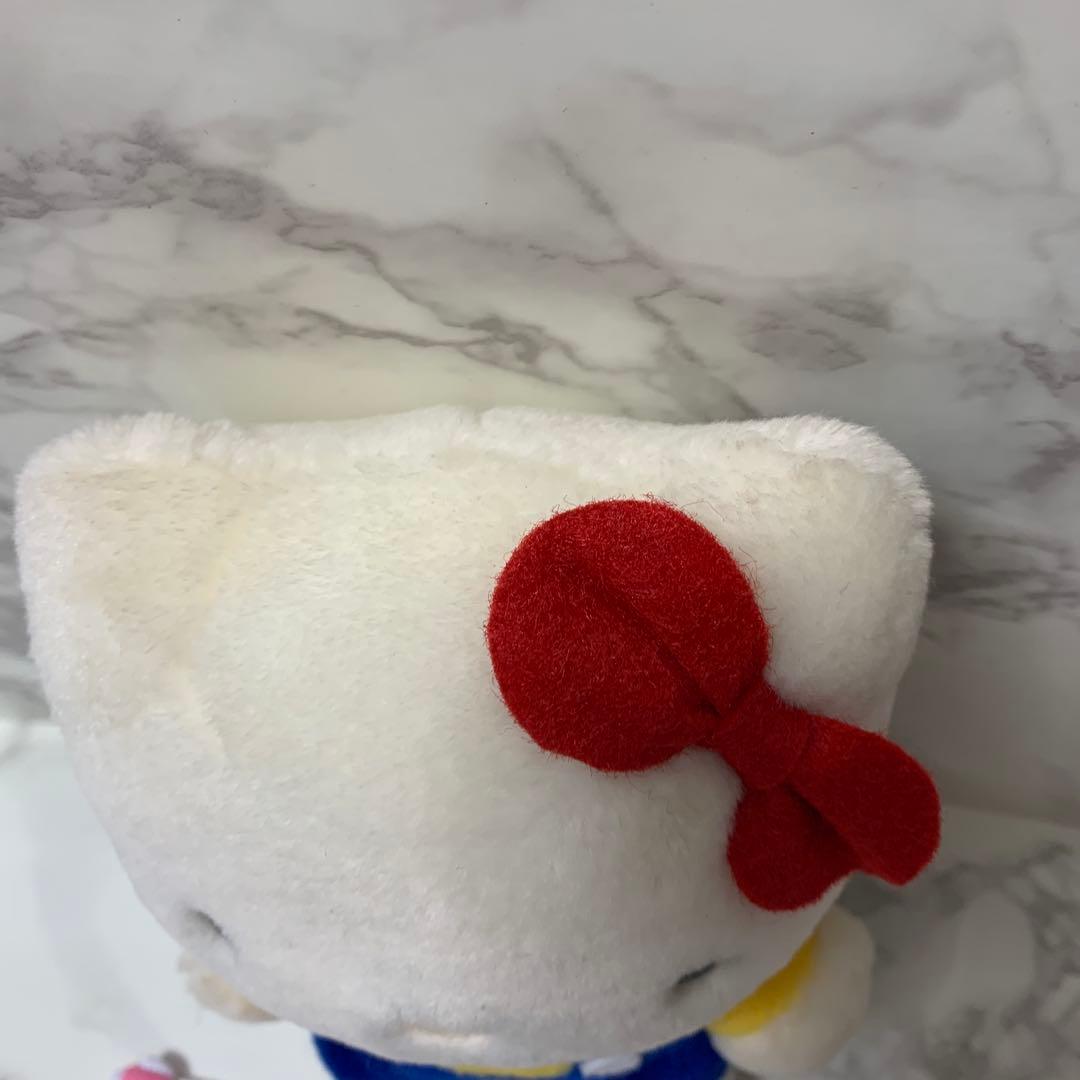 Sanrio ハローキティ レトロ　ぬいぐるみ