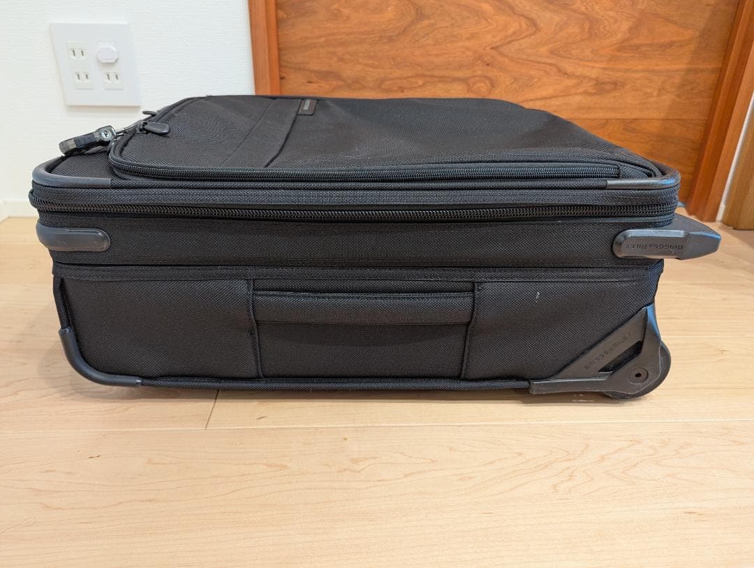 【いが】【美品】Briggs & Riley ２輪ナイロン 国際線機内持込