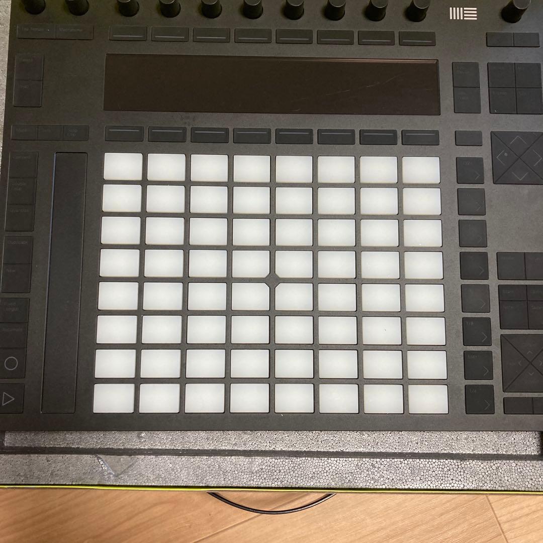 Ableton Push2 MIDIコントローラー