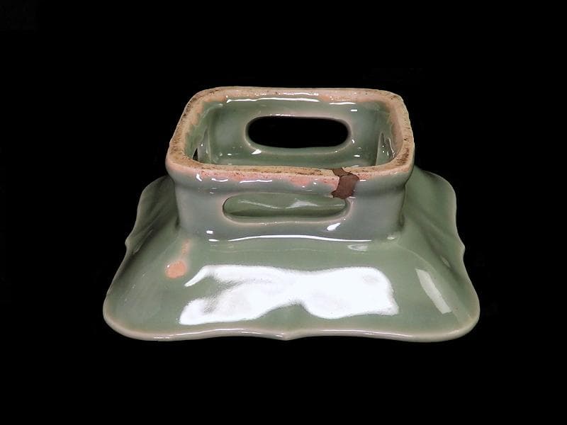 三田青磁　桐に鳳凰の図　台付き四方皿　菓子皿　D874AS-CSo