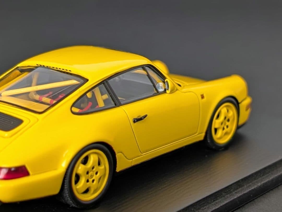 スパーク 1/43 ポルシェ 964 カレラ RS クラブスポーツ 1992