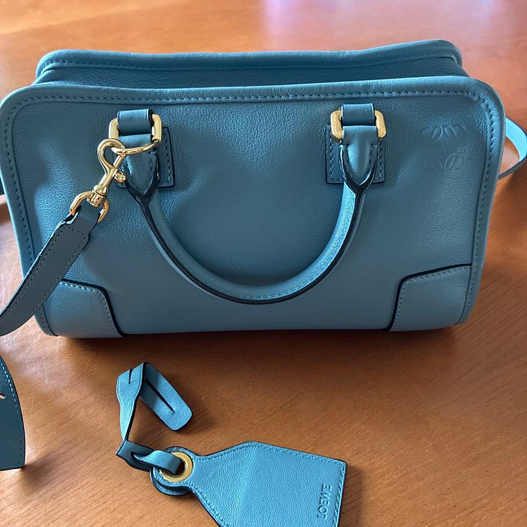 お値下げ❗️LOEWE 青 アマソナ23ショルダーバッグ 保存袋付き