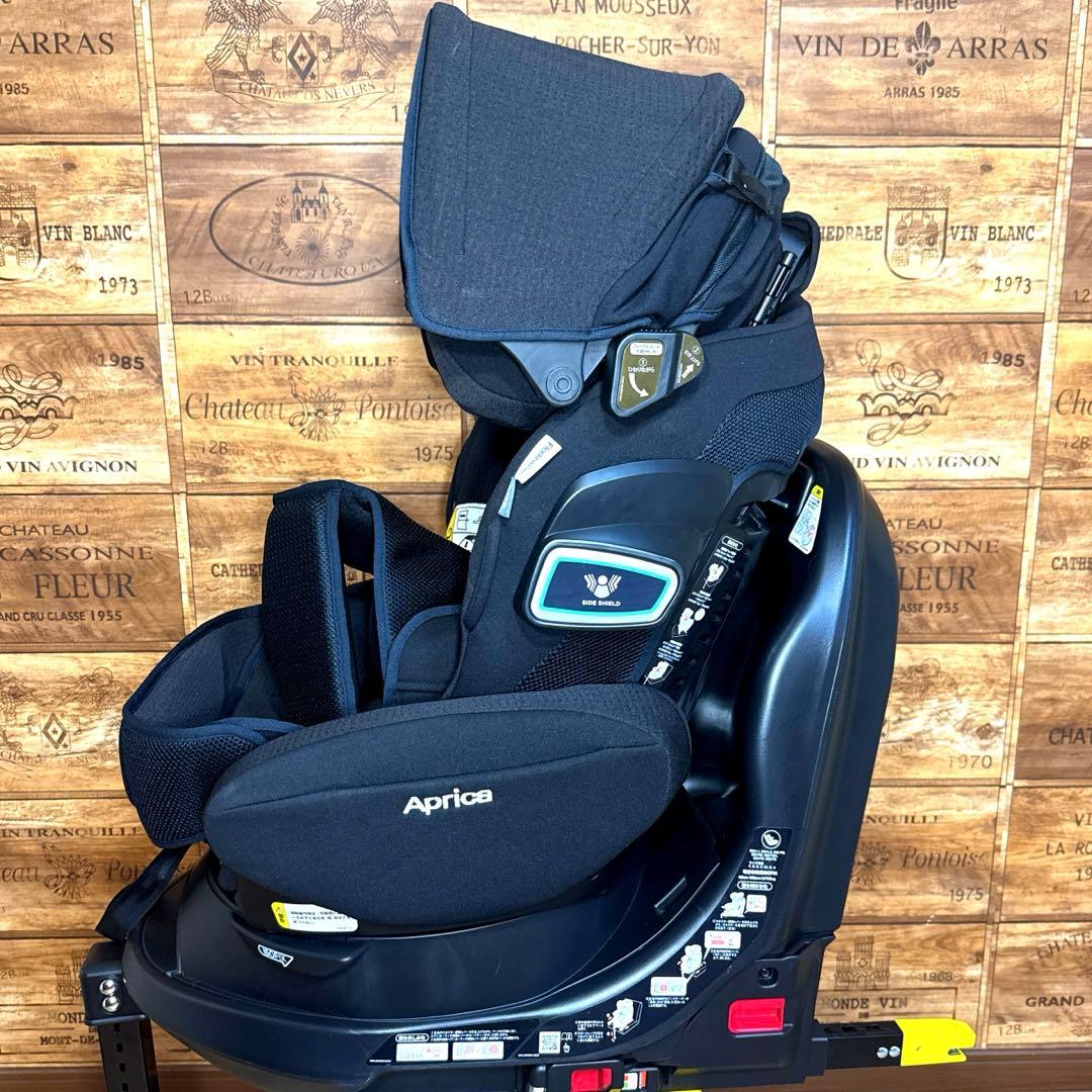 【美品‼︎】Aprica フラディアグロウISOFIX セーフティー+ sブラック