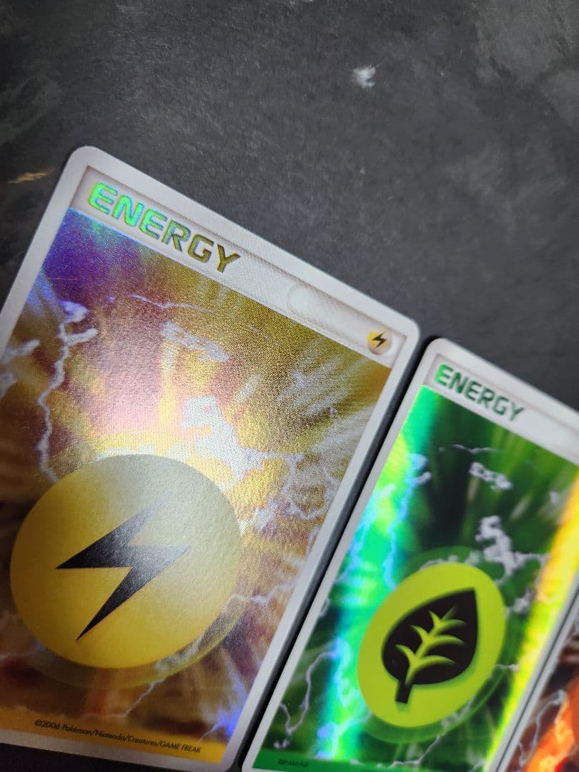 雷草闘エネルギー　ホロン。2006年