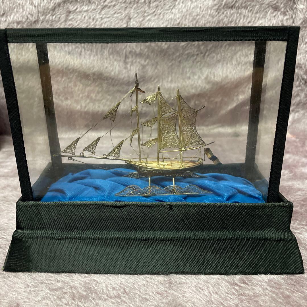 金属製 帆船模型 ガラスケース付き
