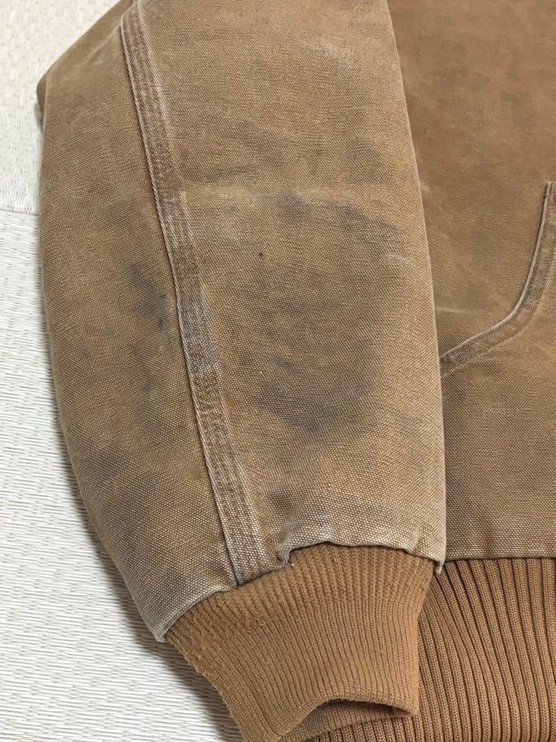 carhhart アクティブジャケット　ベージュ