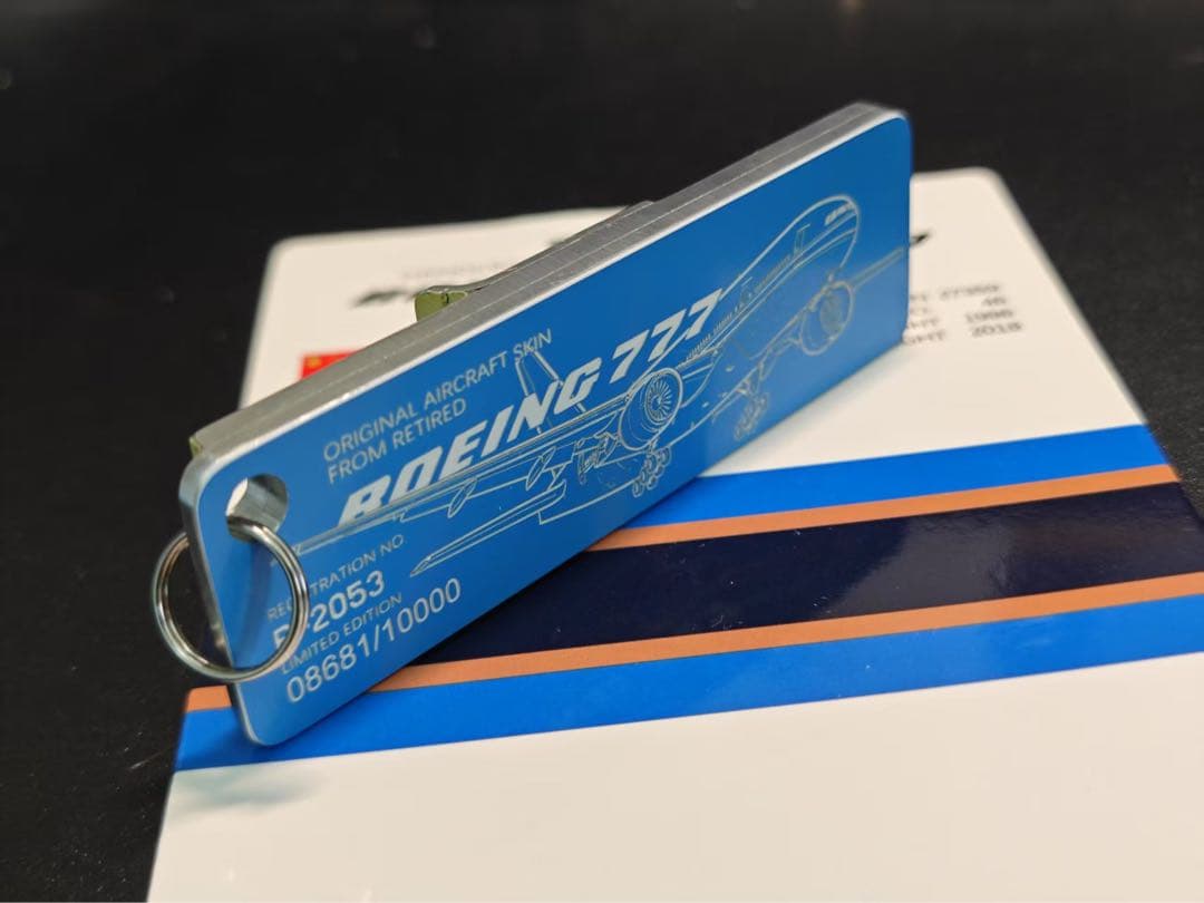 中国南方航空 Airlinertags B777-21B 厚いパーツ