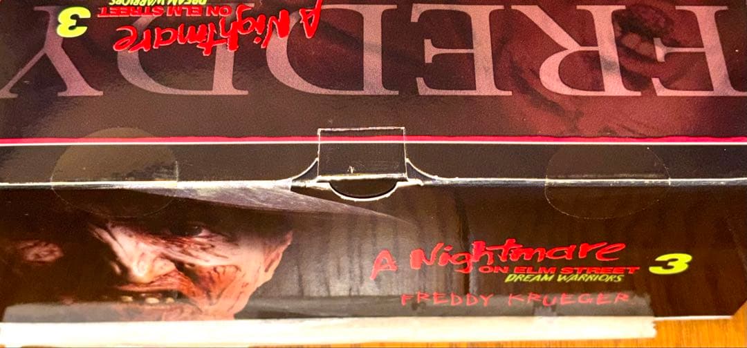 SIDESHOW 1/6 エルム街の悪夢３ フレディ・クルーガー