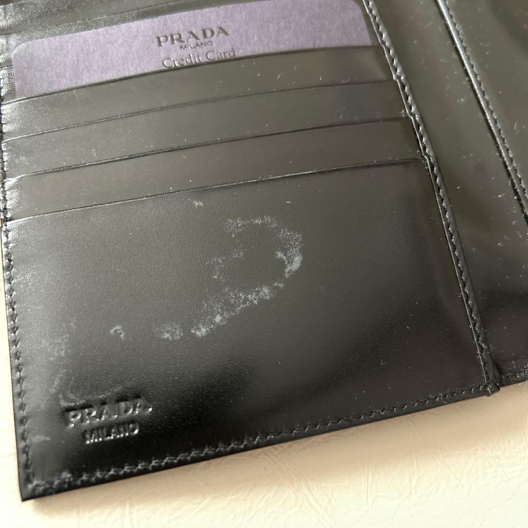 PRADA ブラック 三つ折り財布