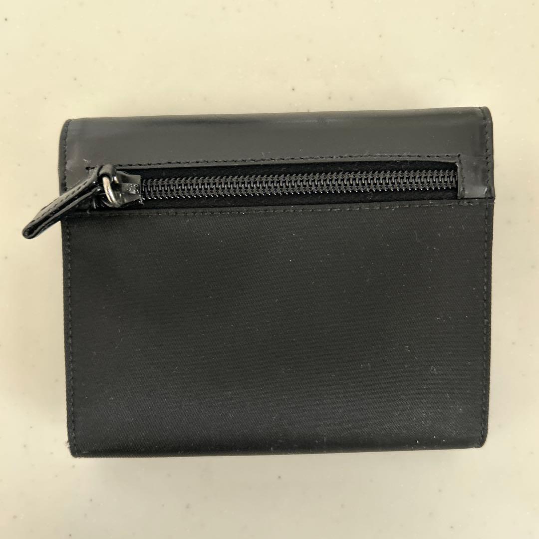PRADA ブラック 三つ折り財布