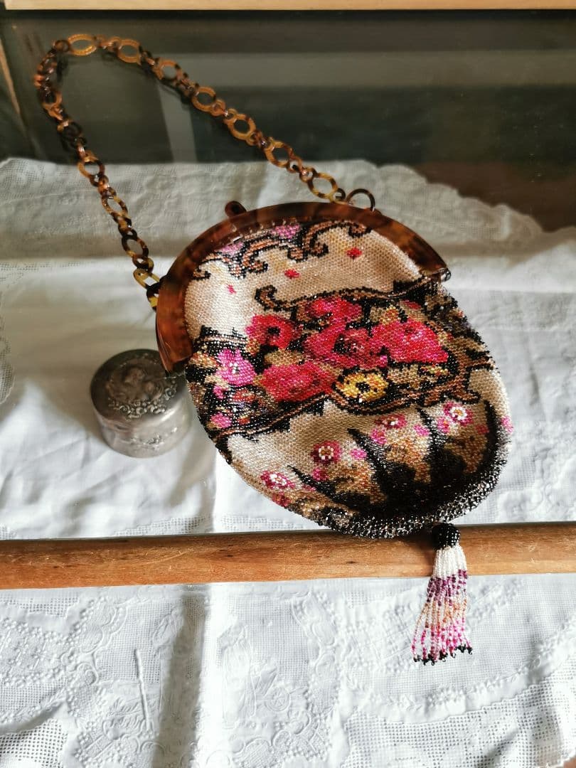 アンティーク マイクロベビービーズ花刺繍レース編巾着バッグ アールヌーボー