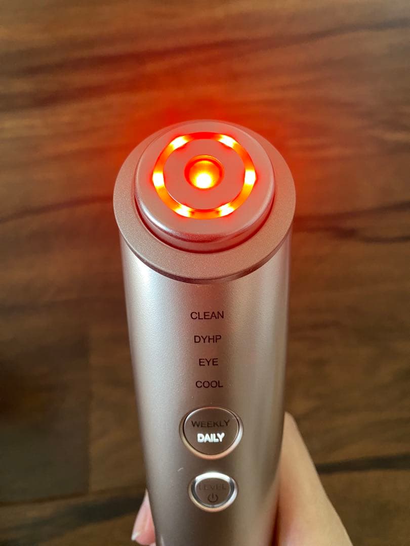 ヤーマン YA-MAN フォトプラス シャイニー美顔器 M18