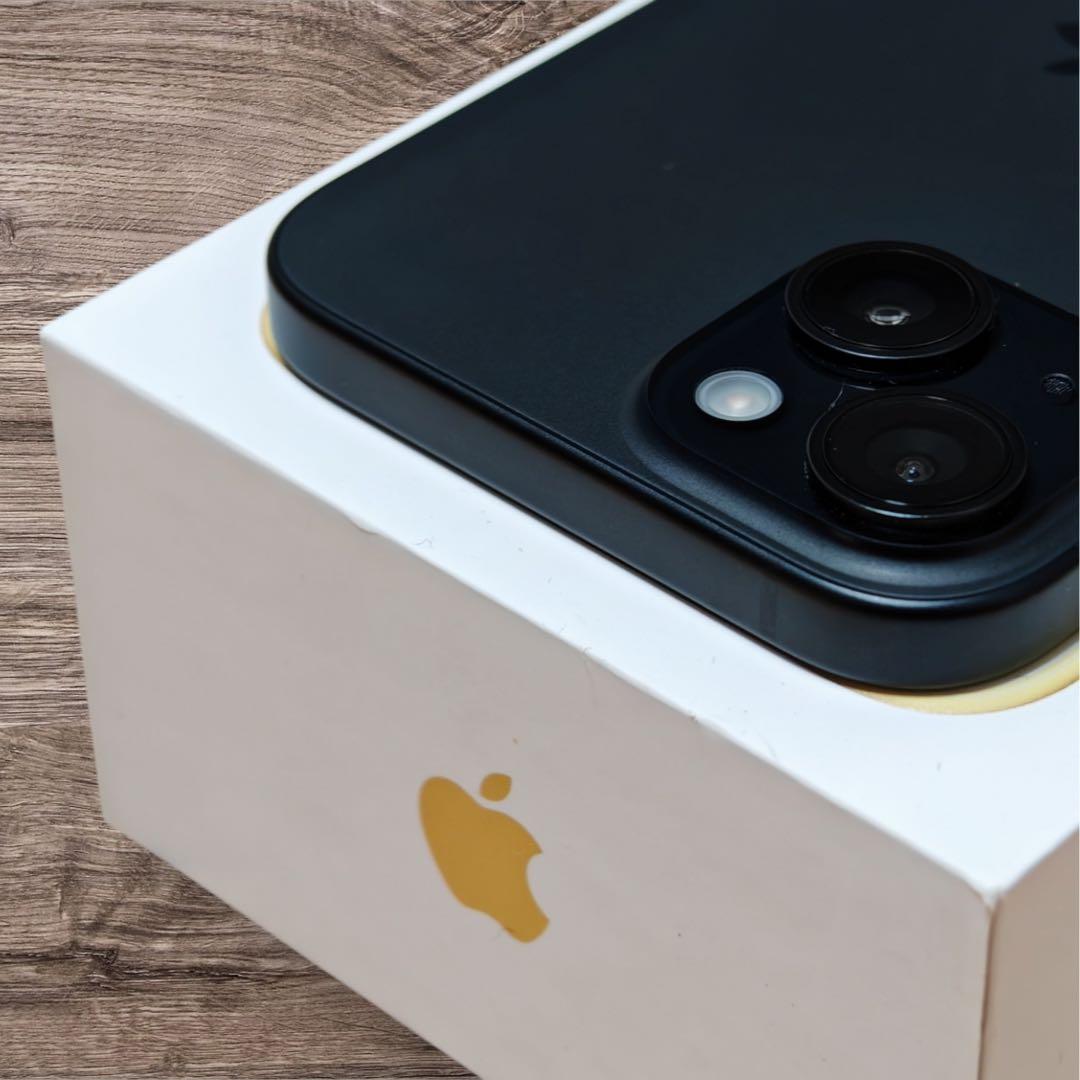 【バッテリー100%】Apple iPhone15 128GB SIMフリー