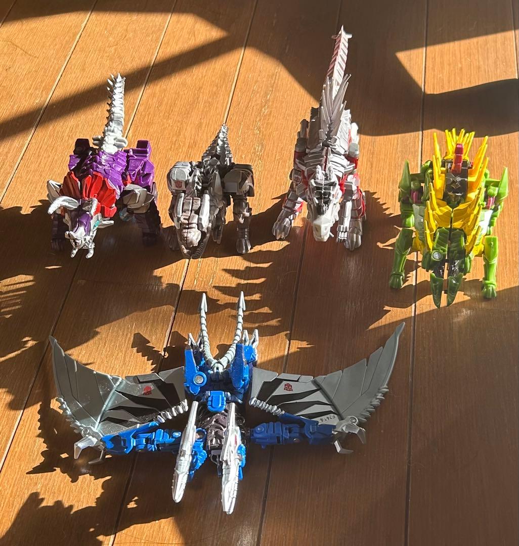 トランスフォーマー　ダイノボット　フィギュア　本体のみ