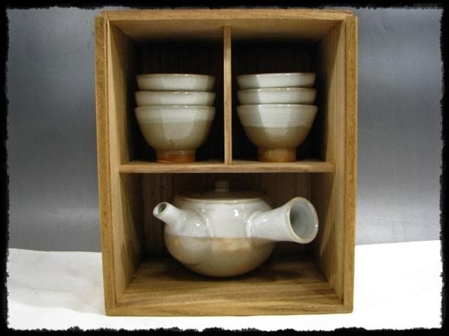 十五代 坂倉 新兵衛 萩 掛分 茶碗６客 急須 茶器揃 茶道具  hk445