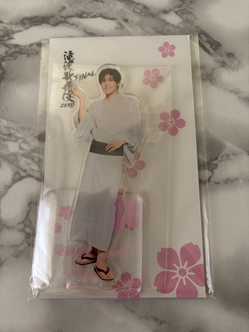  Man 目黒蓮 アクスタ 公式写真 アクキー 缶バッジ メモ帳