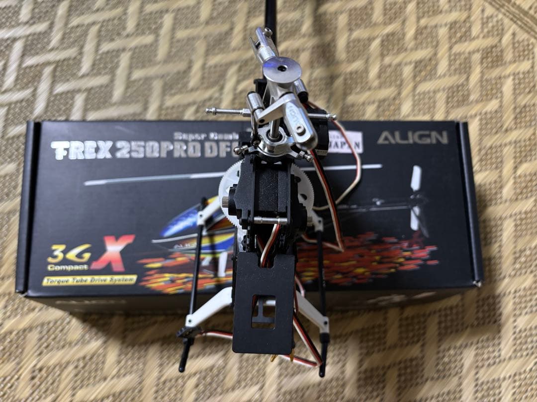 T-REX 250 PRO DFC ヘリコプター