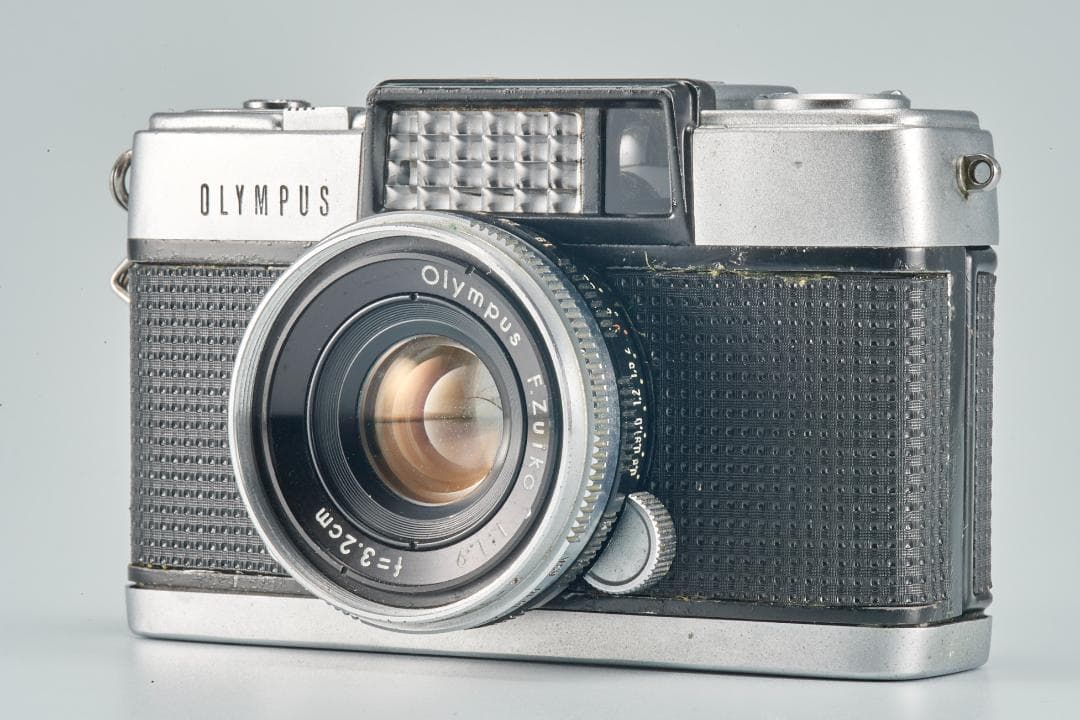 フィルムカメラ Olympus PEN-D / F-zuiko F1.9 32mm #88