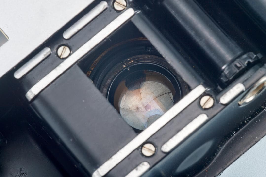 フィルムカメラ Olympus PEN-D / F-zuiko F1.9 32mm #88