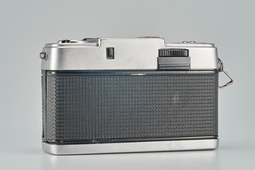 フィルムカメラ Olympus PEN-D / F-zuiko F1.9 32mm #88