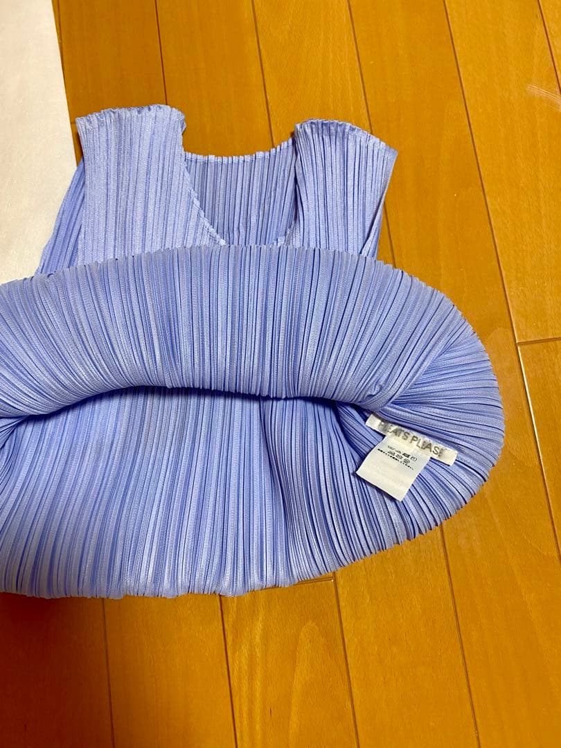 PLEATS PLEASE 2023年伊勢丹限定　タンクトップ