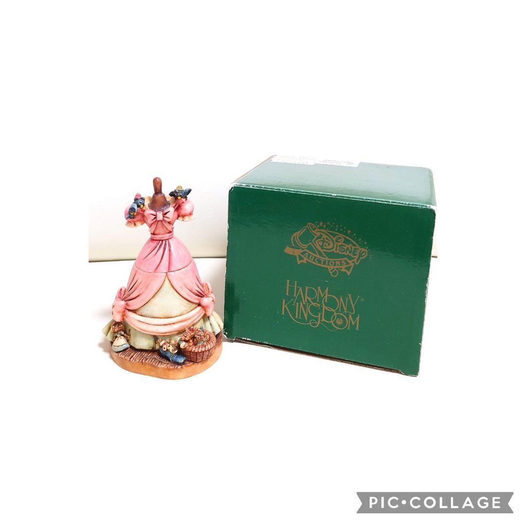 ハーモニーキングダム　シンデレラ　ピンクドレス　フィギュア　小物入れ　LE500