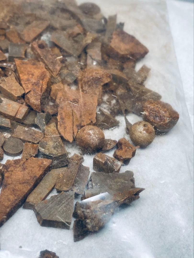 アルタイ隕石　ギベオン隕石　287g 5-43.3ミリ　隕石　鉄隕石