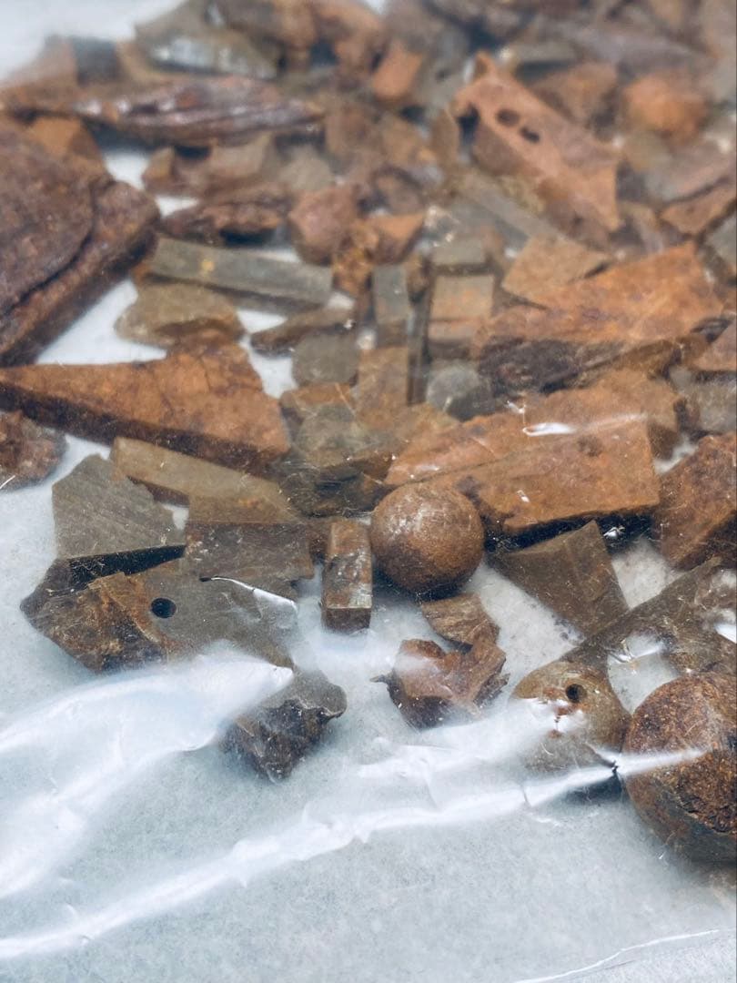 アルタイ隕石　ギベオン隕石　287g 5-43.3ミリ　隕石　鉄隕石