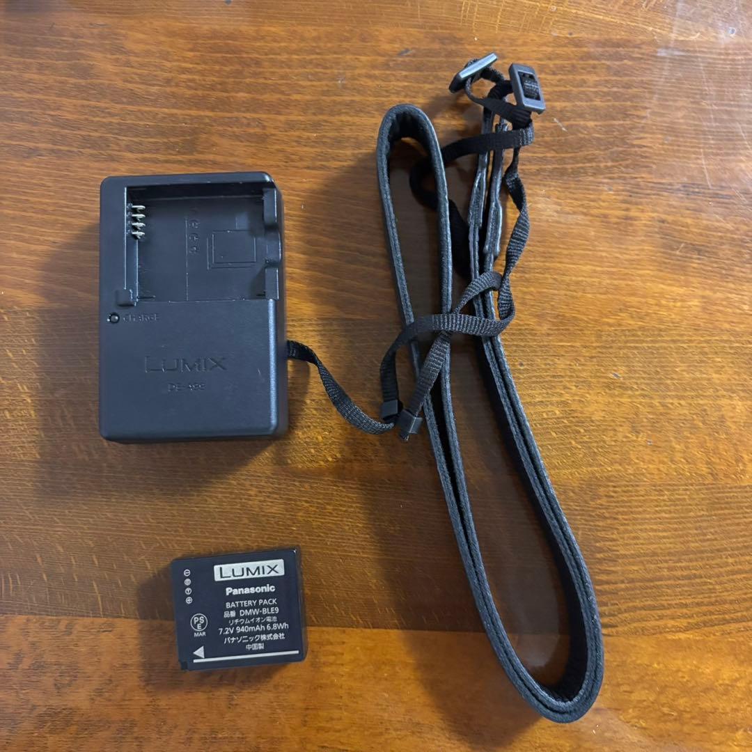 デジタルカメラ Panasonic LUMIX DMC-GF3 14-42mm/45-175mm