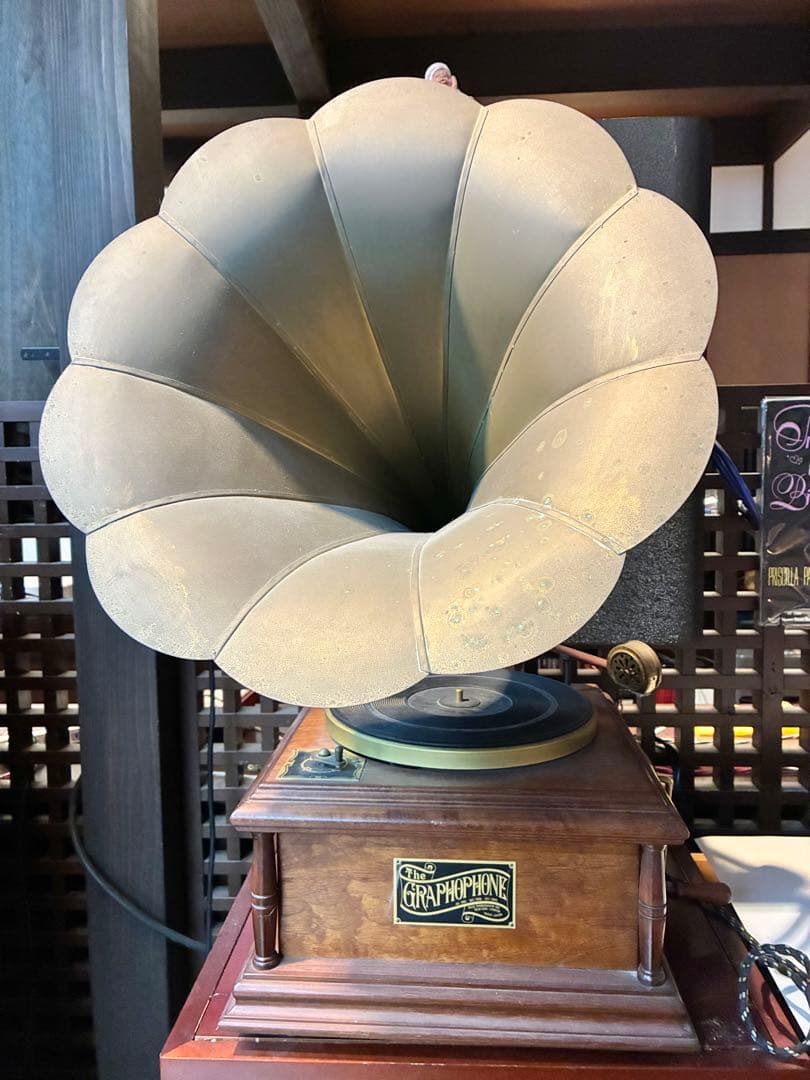 蓄音機 アンティーク グラモフォン 木製 大型ホーン 針無し
