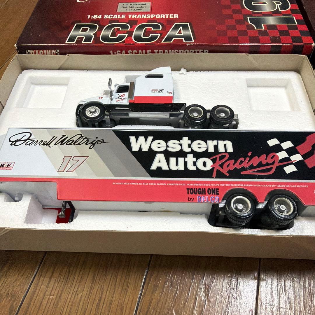 RCCA 1994 トランスポーター 2台セット 1:64