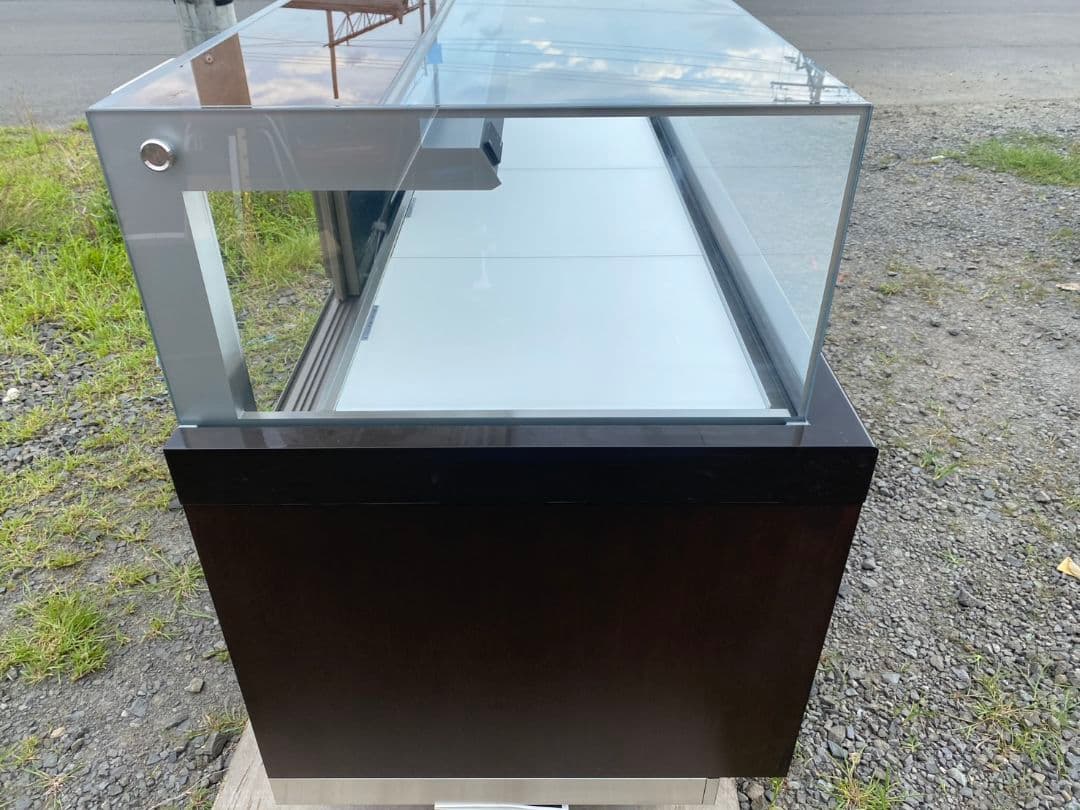 保坂製作所　冷蔵ショーケース　DZ60491 チョコレートショーケース