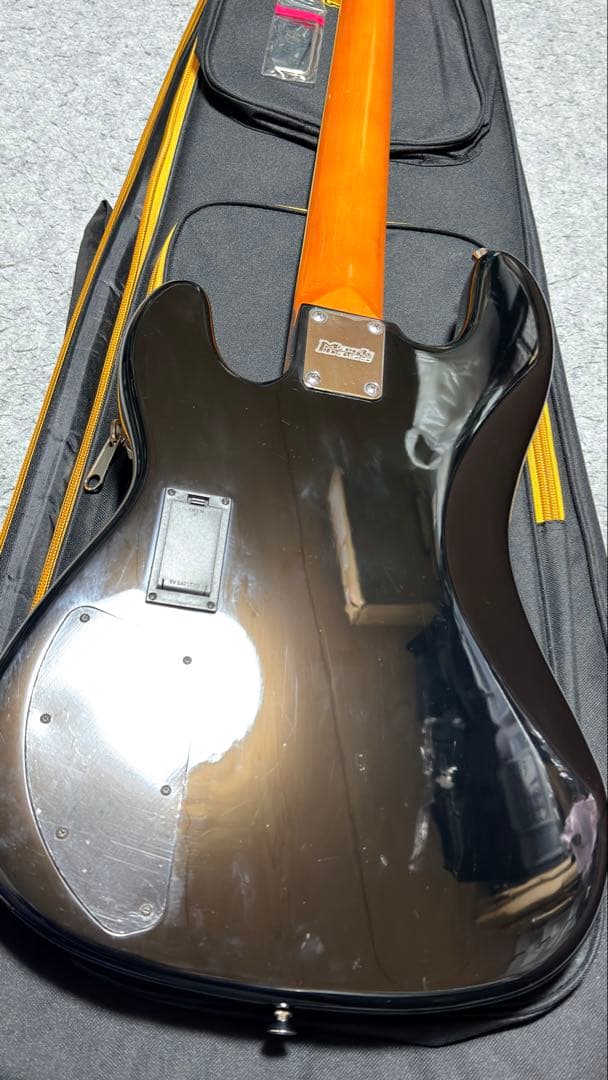 ベース Markbass MB GV 5 GLOXY MAK-B/GV5/C-M BK