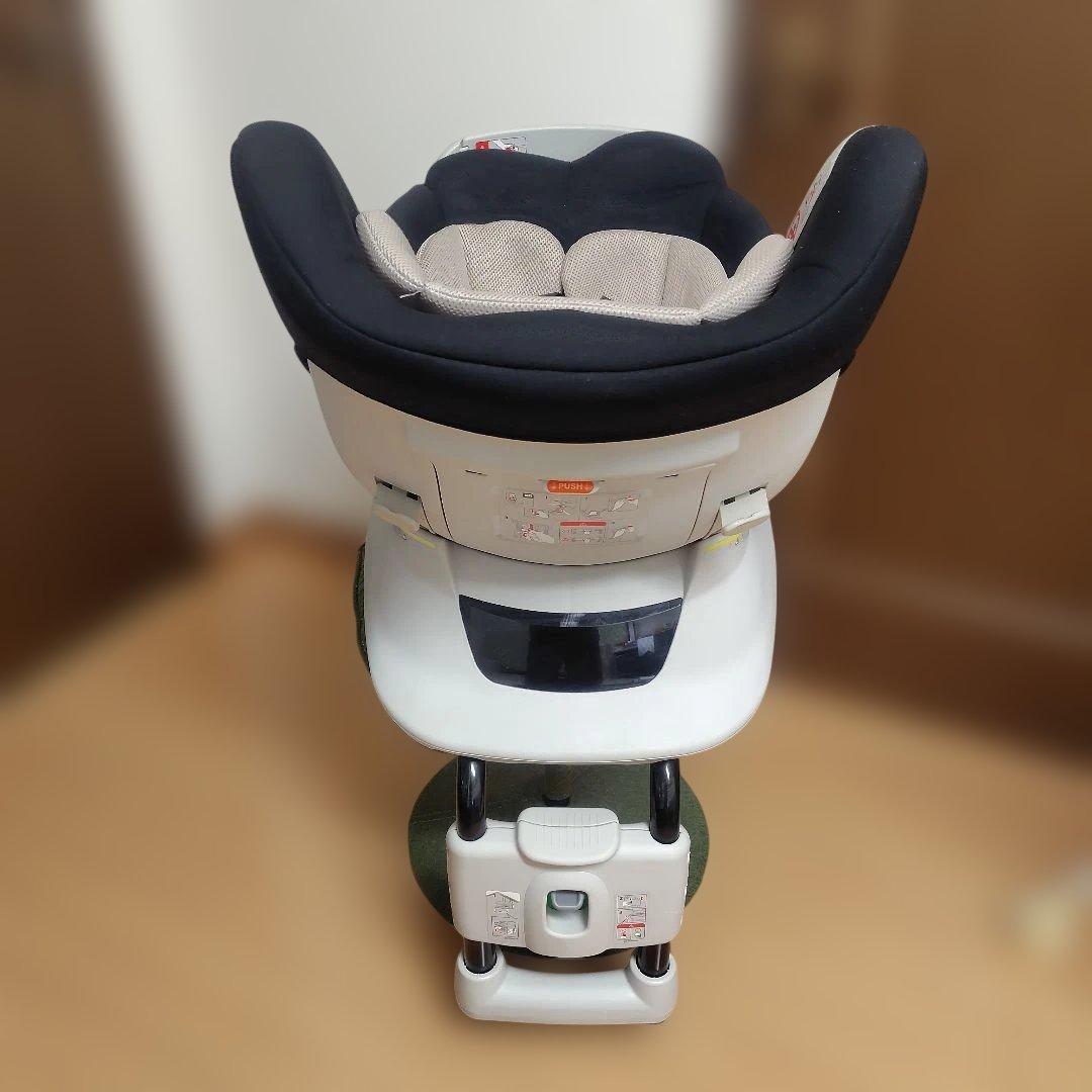 【美品】エールベベ 360ターンSⅡ　360℃回転式チャイルドシート